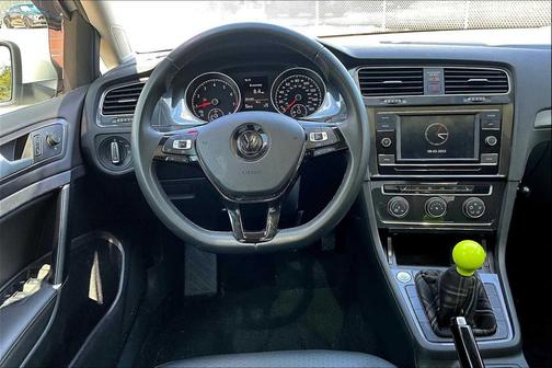 2021 Volkswagen Golf 1.4T TSI