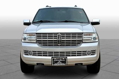 2014 Lincoln Navigator Base