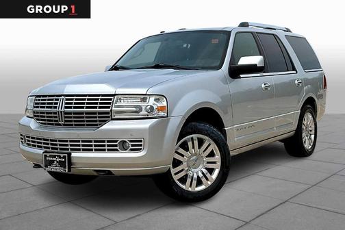 2014 Lincoln Navigator Base