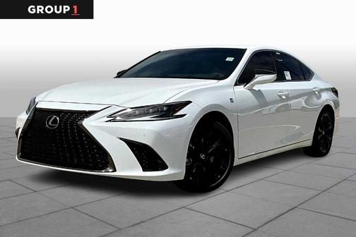 2025 Lexus ES 300h F SPORT Handling