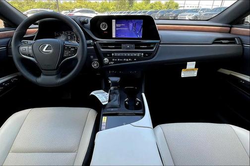 2025 Lexus ES 350 Base