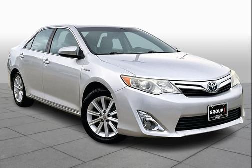 2014 Toyota Camry Hybrid XLE