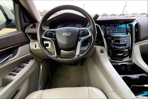 2016 Cadillac Escalade Standard