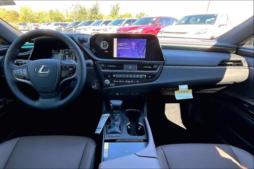 2025 Lexus ES 350 Base