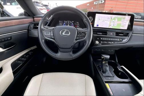 2025 Lexus ES 350 Base
