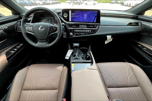 2025 Lexus ES 350 Ultra Luxury