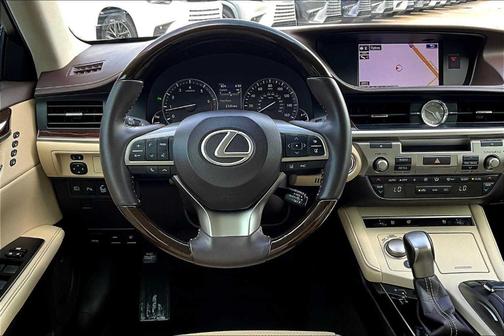 2016 Lexus ES 350 Base