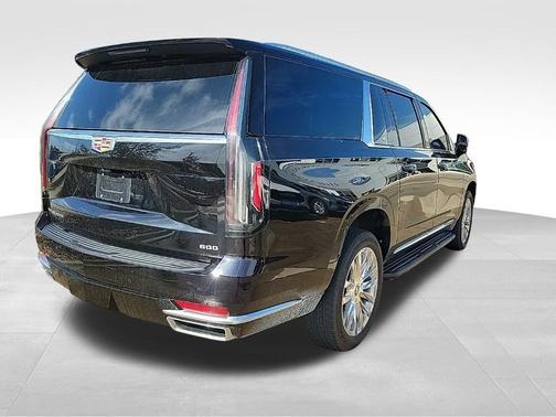 2022 Cadillac Escalade ESV Premium Luxury