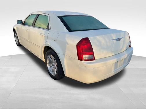 2007 Chrysler 300 Base