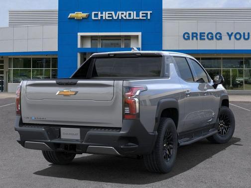 2025 Chevrolet Silverado EV LT