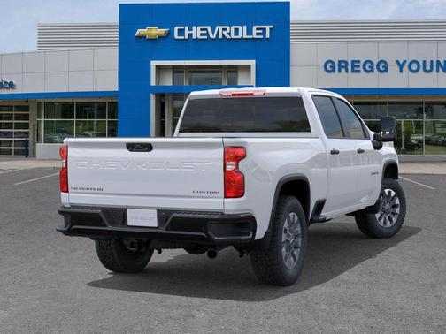 2026 Chevrolet Silverado 2500 Custom
