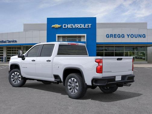 2026 Chevrolet Silverado 2500 Custom