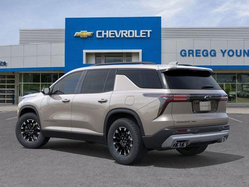 Sandstone Gray 2026 Chevrolet Traverse Z71