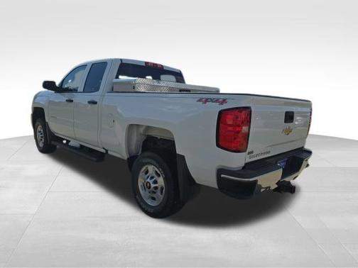 2017 Chevrolet Silverado 2500 WT