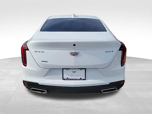 2025 Cadillac CT4 Luxury