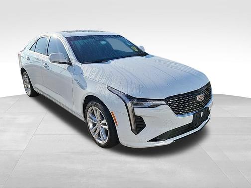 2025 Cadillac CT4 Luxury
