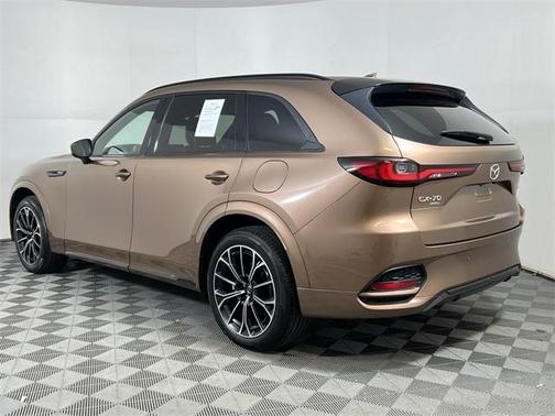 2025 Mazda CX-70 CX-70