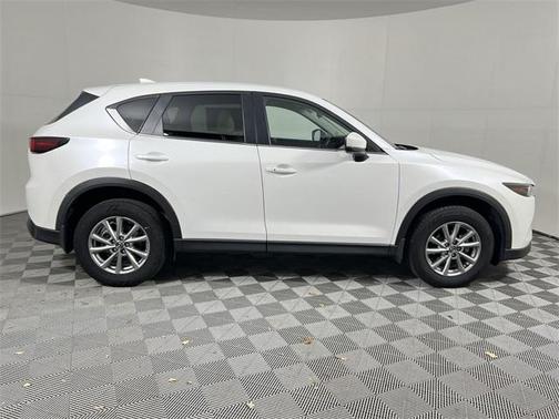 2022 Mazda CX-5 2.5 S Select Package