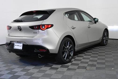 2025 Mazda Mazda3 FWD w/Preferred Package