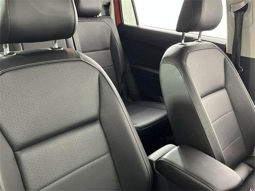 2019 Volkswagen Tiguan 2.0T SE