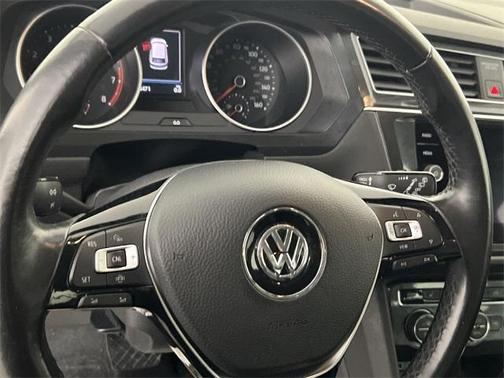 2019 Volkswagen Tiguan 2.0T SE
