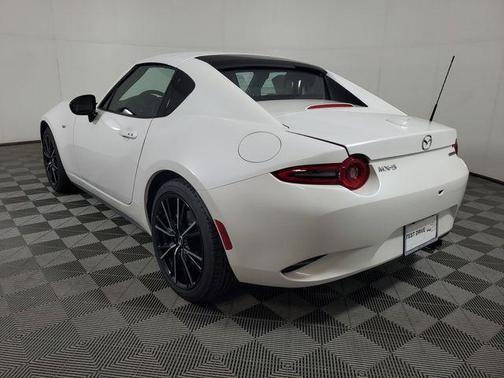 Snowflake White Pearl 2026 Mazda MX-5 Miata Grand Touring