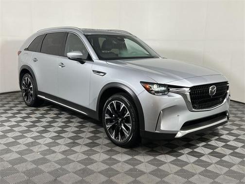 2024 Mazda CX-90 PHEV Premium Plus