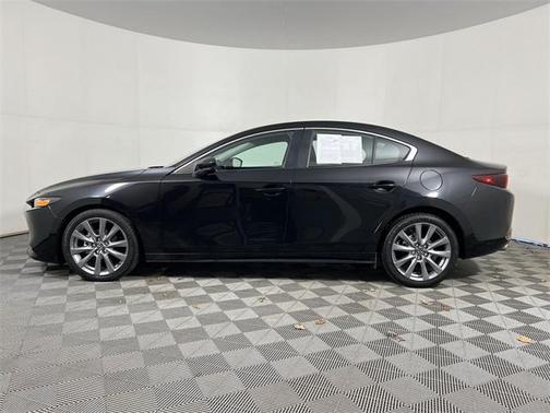 2024 Mazda Mazda3 FWD w/Preferred Package