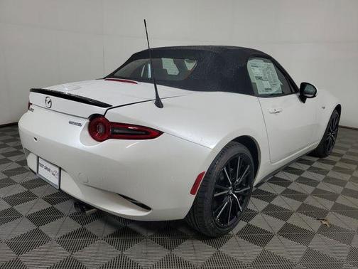 Snowflake White Pearl 2026 Mazda MX-5 Miata Grand Touring