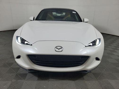 Snowflake White Pearl 2026 Mazda MX-5 Miata Grand Touring
