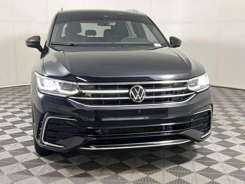 2024 Volkswagen Tiguan 2.0T SEL R-Line