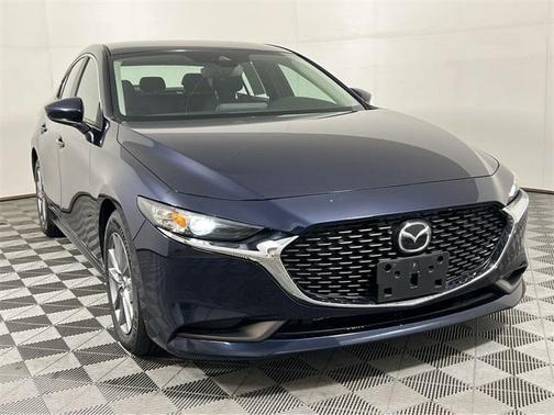 2022 Mazda Mazda3 2.5S FWD