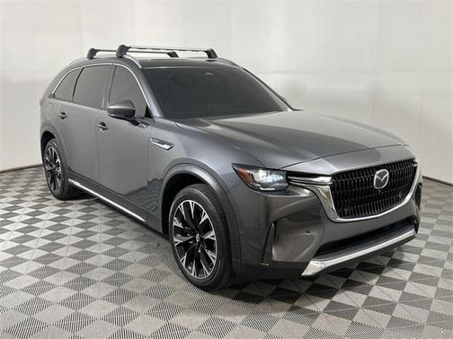 2024 Mazda CX-90 PHEV Premium Plus