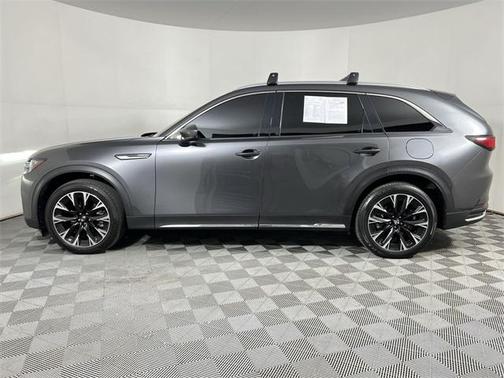 2024 Mazda CX-90 PHEV Premium Plus
