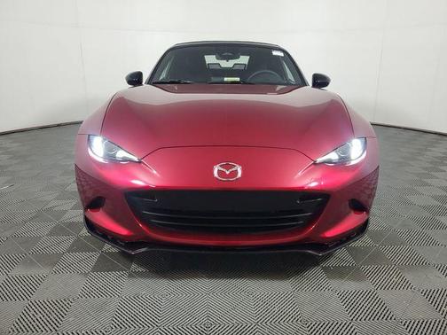 Soul Red Crystal Metallic 2026 Mazda MX-5 Miata Club