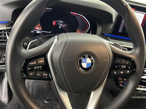2022 BMW 530 i