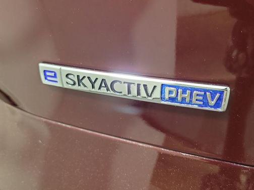 Artisan Red Metallic 2024 Mazda CX-90 PHEV Premium