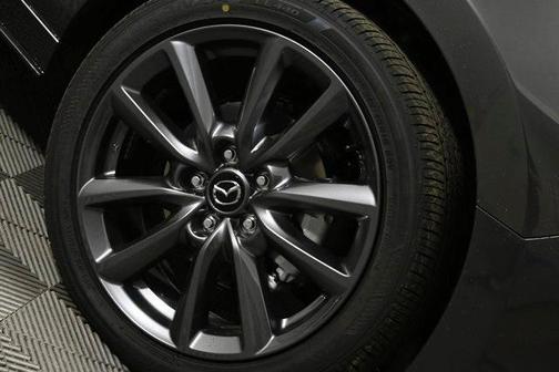2025 Mazda Mazda3 FWD w/Preferred Package