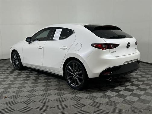 2023 Mazda Mazda3 FWD w/Preferred Package