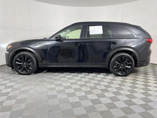 2025 Mazda CX-90 Premium