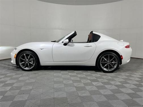 2023 Mazda MX-5 Miata RF Grand Touring