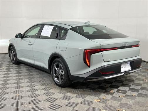2025 Kia K4 