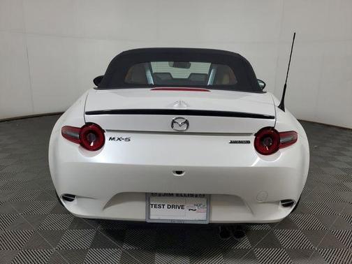 Snowflake White Pearl 2026 Mazda MX-5 Miata Grand Touring