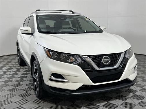 2022 Nissan Rogue Sport SL