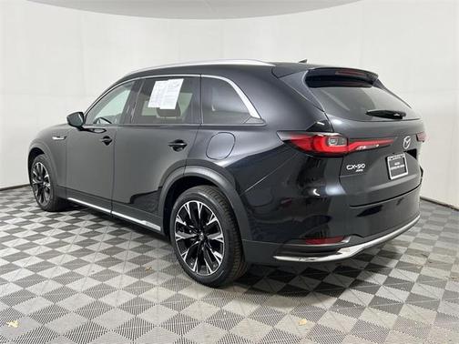 2024 Mazda CX-90 PHEV Premium Plus