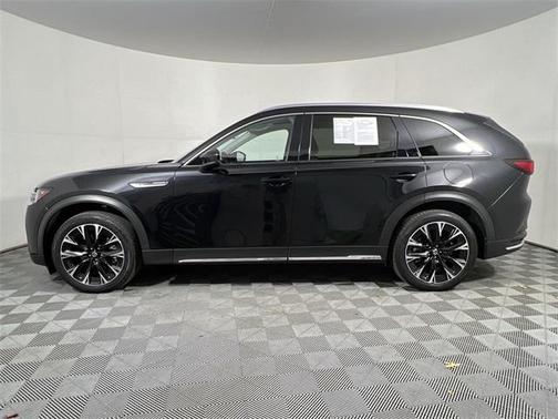 2024 Mazda CX-90 PHEV Premium Plus