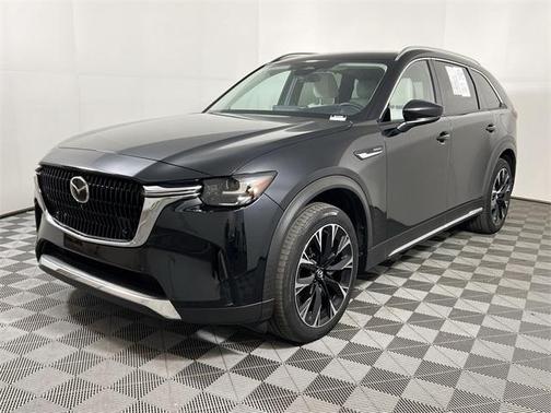 2024 Mazda CX-90 PHEV Premium Plus