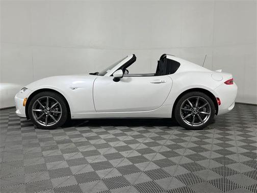 2022 Mazda MX-5 Miata RF Grand Touring