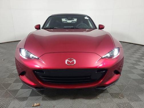 Soul Red Crystal Metallic 2026 Mazda MX-5 Miata Grand Touring