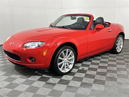 2007 Mazda MX-5 Miata Grand Touring Hardtop Convertible